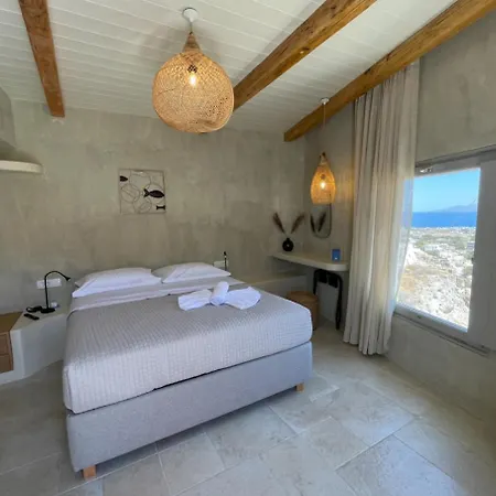 Solo Sole Santorini * Éxo Goniá