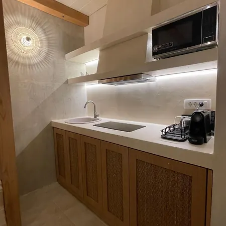 Solo Sole Santorini Holiday home Exo Gonia