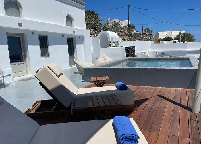 Solo Sole Santorini * Éxo Goniá